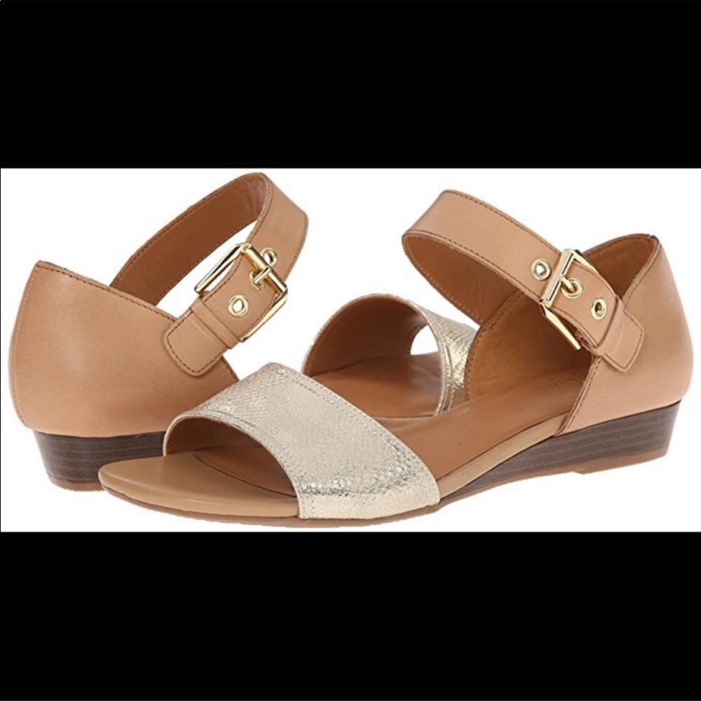 Naturalizer Women's Julissa Wedge Sandal